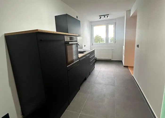 3-zimmer Naehe Messe Appartement