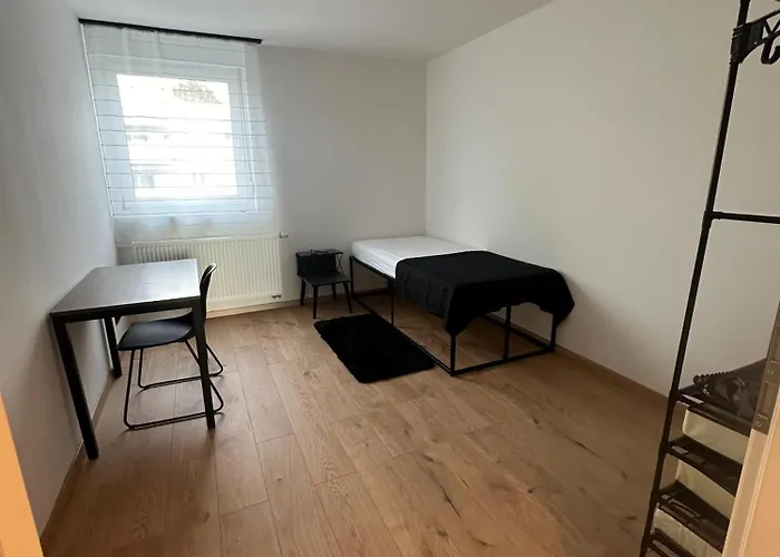 3-zimmer Naehe Messe Appartement *